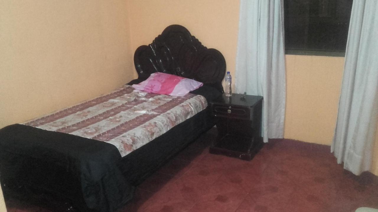 Hostal Lesly Salome Tulcán Exteriér fotografie
